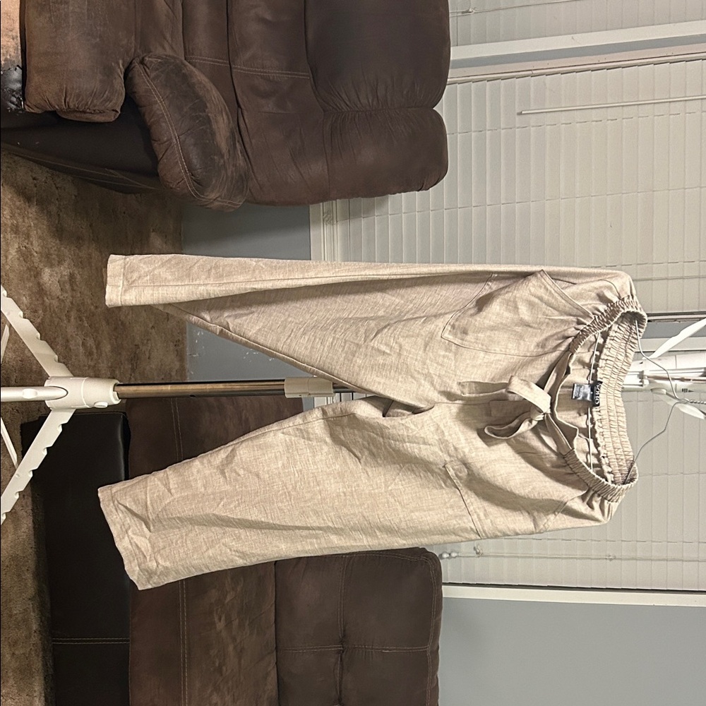 Junior/women’s dress pants